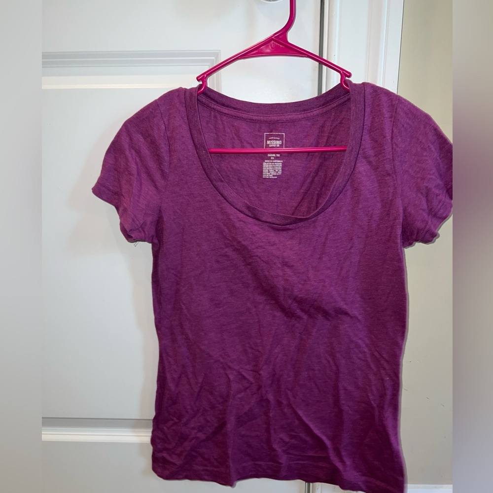 Purple T-Shirt; size Small